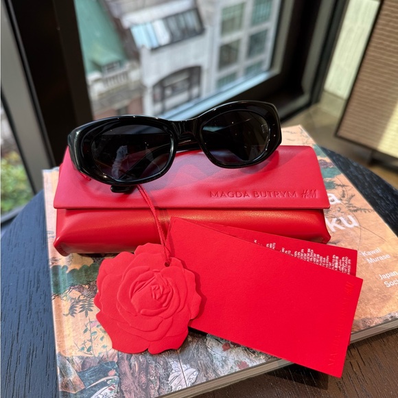 Magda Butrym Black Oval Sunglasses with Rose Motif main image 4